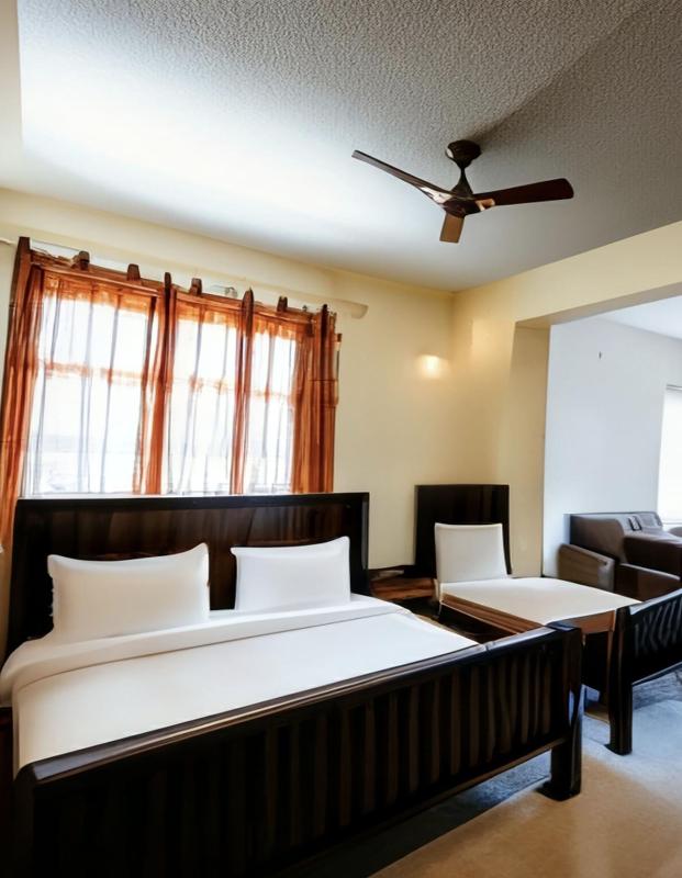 Hotel Abedrooms- Budget stay Thanjavur - image 1