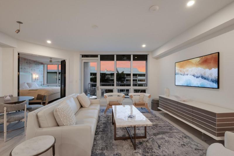 Ten35 Seaside Rentals - image 7