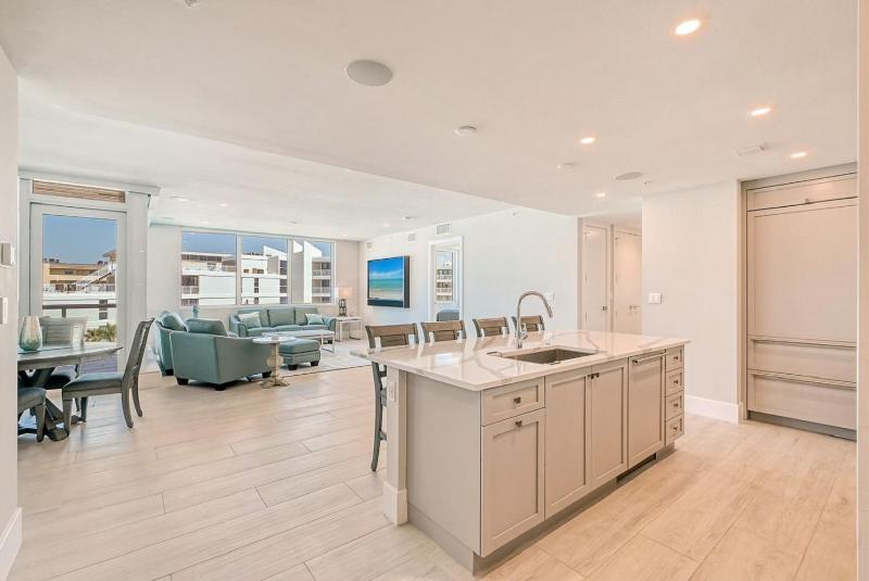Ten35 Seaside Rentals - image 5