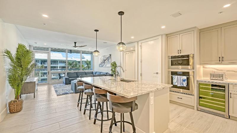 Ten35 Seaside Rentals - image 32