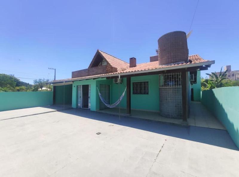 Casa com piscina na praia de Mariscal - image 17