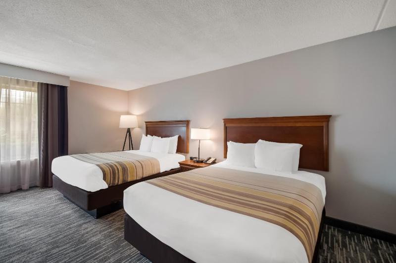 Queen Room with Two Queen Beds - Accessible - Pet Friendly image 2