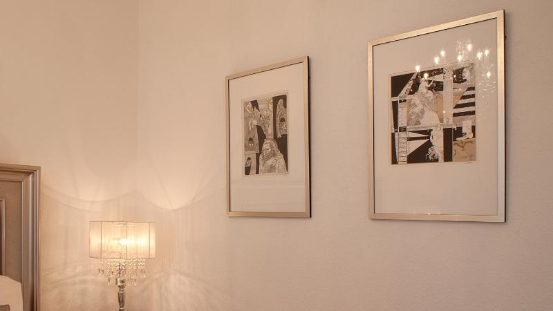 One-Bedroom Apartment image 3