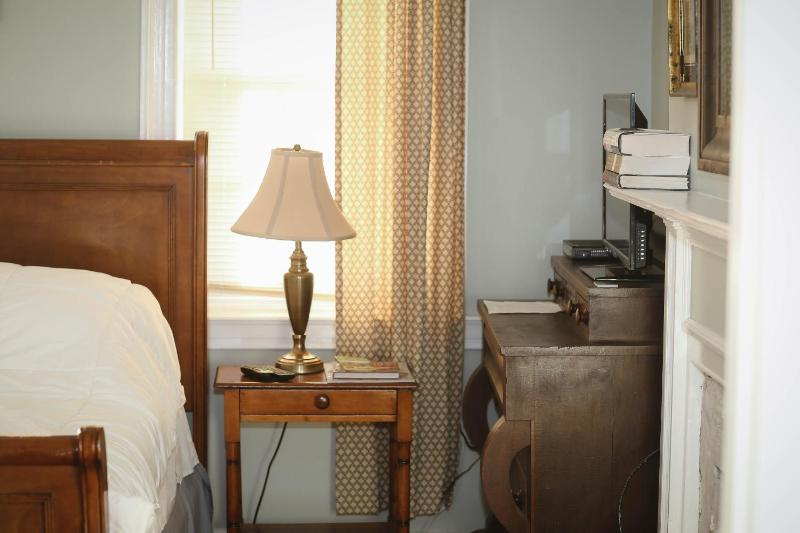 Suite # 2 image 4