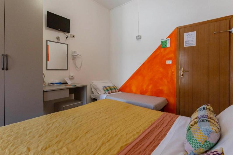 Triple Room image 1