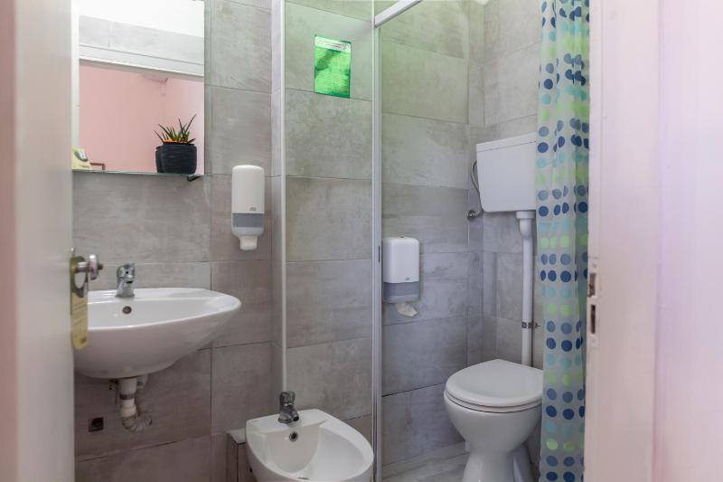 Double or Twin Room with Balcony image 3