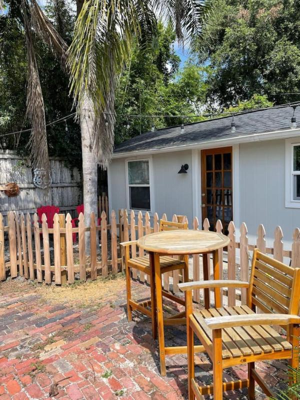 Secret Garden of Avondale - image 6