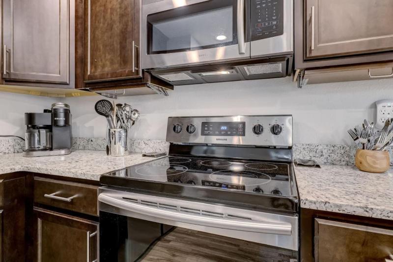 Sapphire Echo for 6 (convenient for downtown) - image 23