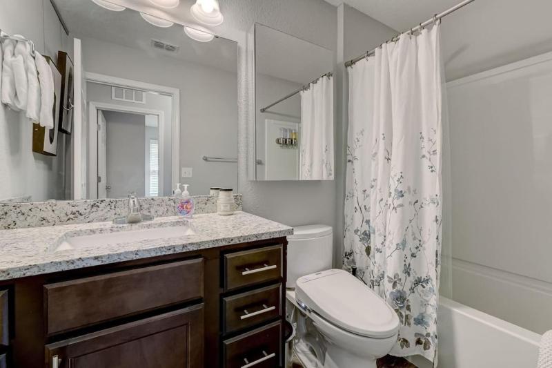 Sapphire Echo for 6 (convenient for downtown) - image 28