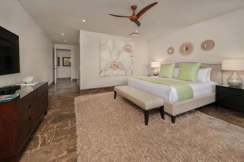 Seaglass 810 At Andaz Maui At Wailea Resort - image 7