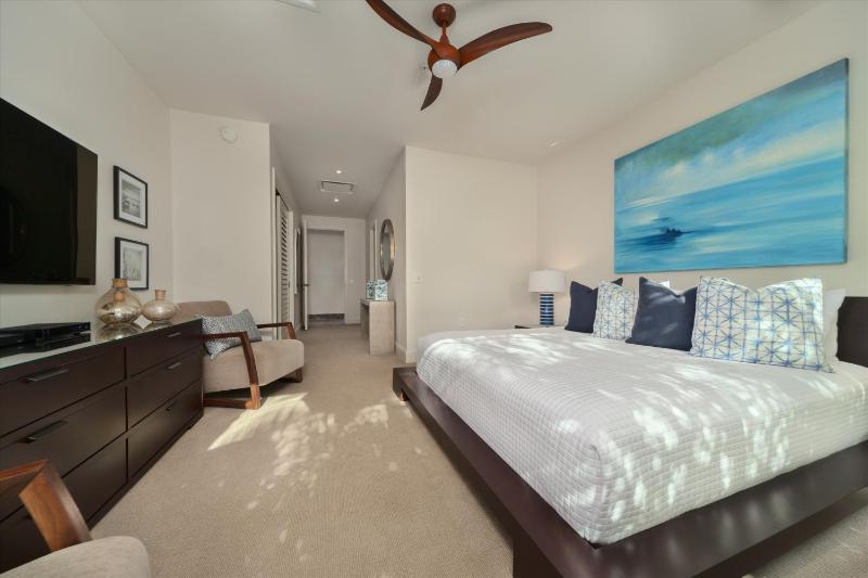 Seaglass 810 At Andaz Maui At Wailea Resort - image 14