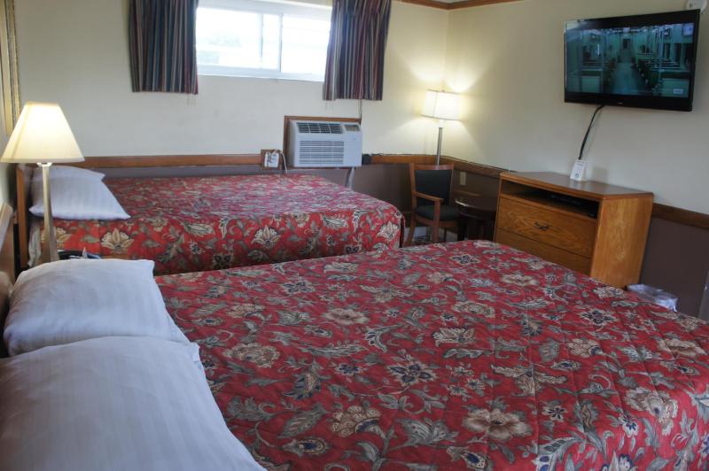 Budget Double Room image 4
