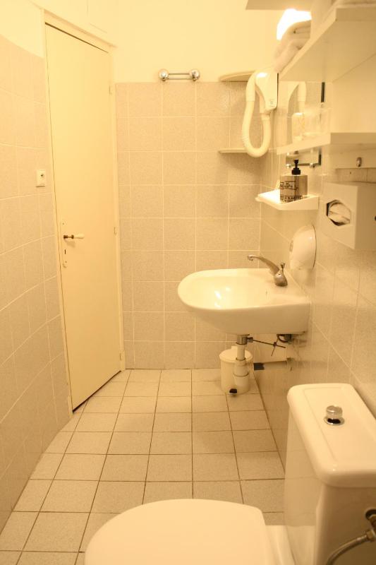 Triple Room image 2