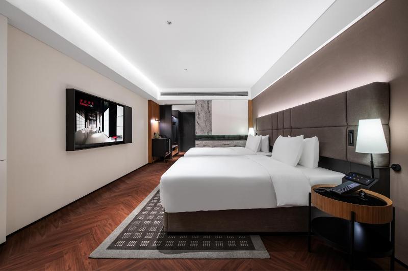 Intercity Hotel Hangzhou West Lake Wulin Plaza - image 16