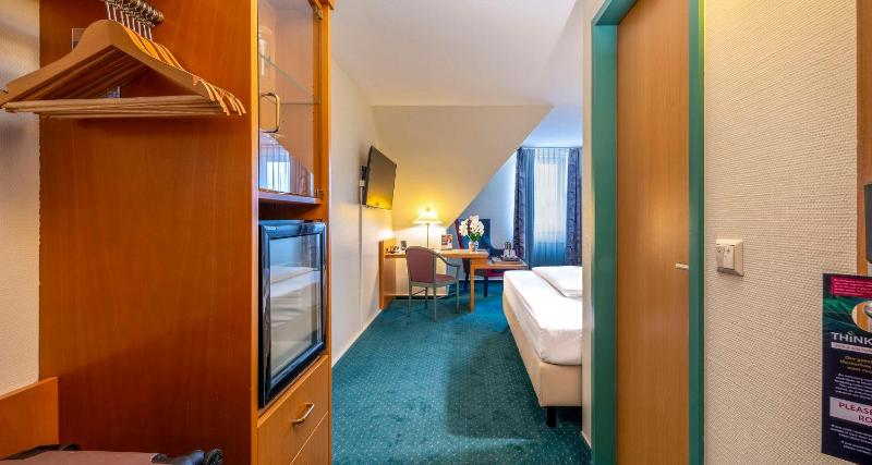 Standard Single Room with Single Bed image 1