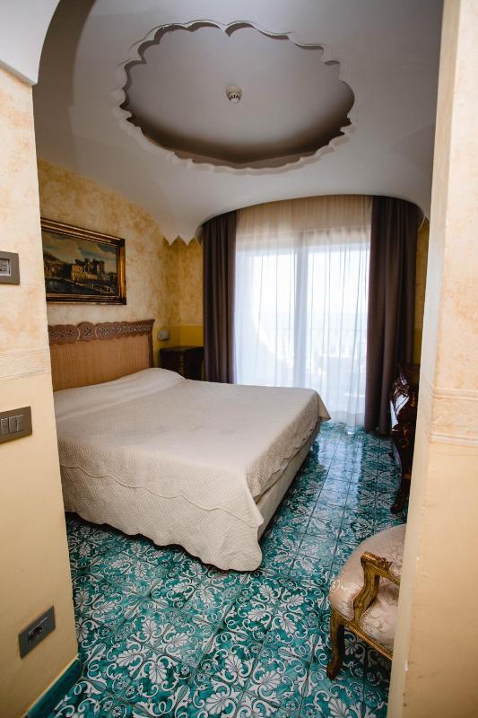 Prestige Double Room image 4