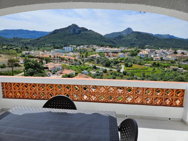 Two-Bedroom House image 4