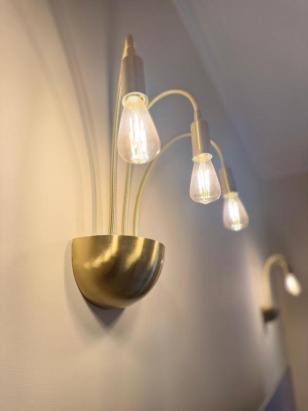 Superior Triple Room image 4