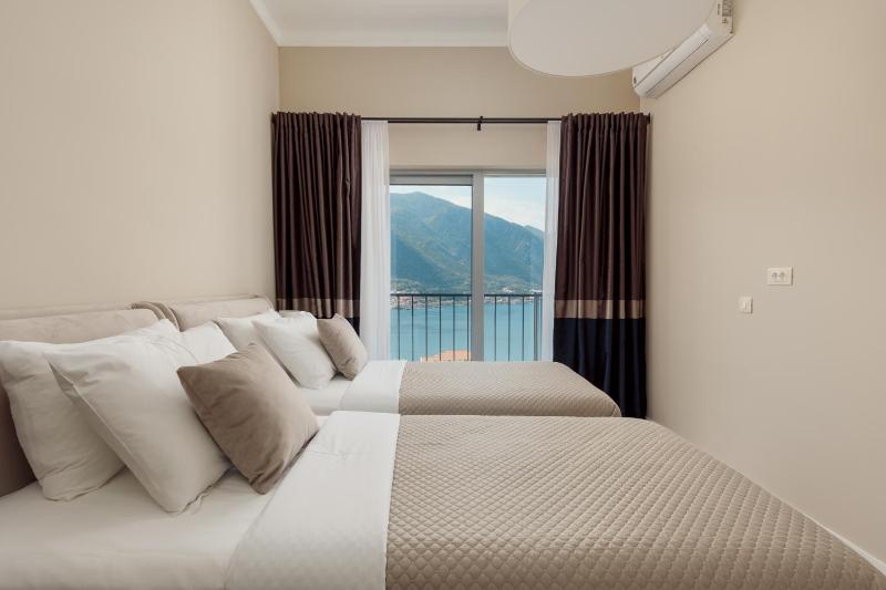 Sky Bay Residence - image 15