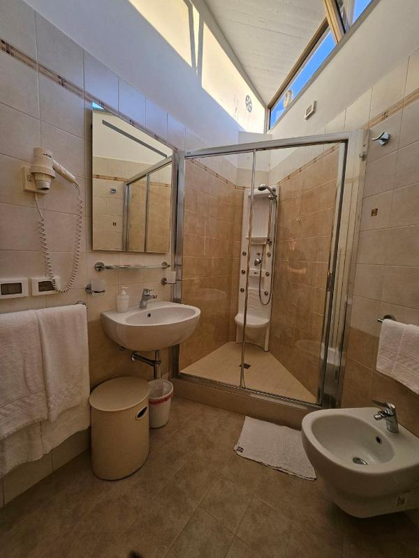 Albergo Nyers - image 26