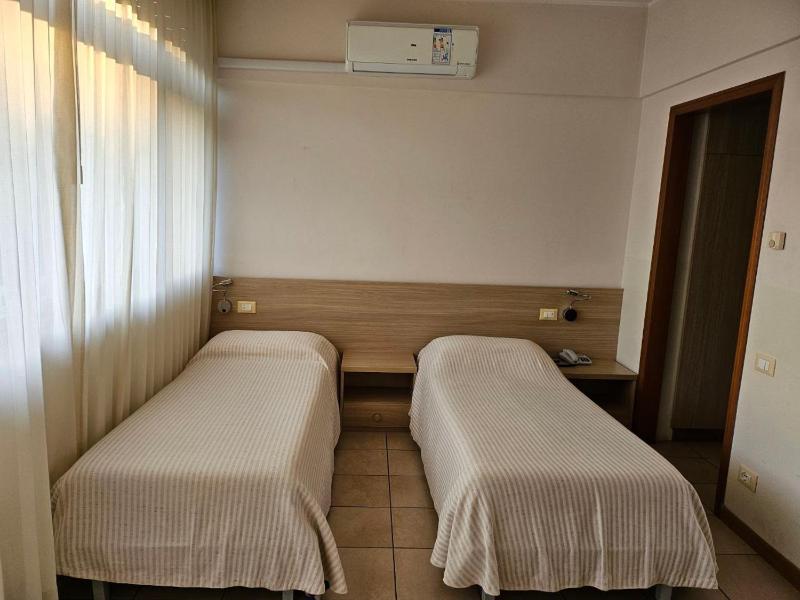 Quadruple Room image 1