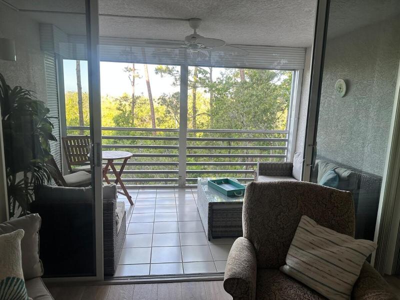 Sunset Haven Condo in Naples - image 9