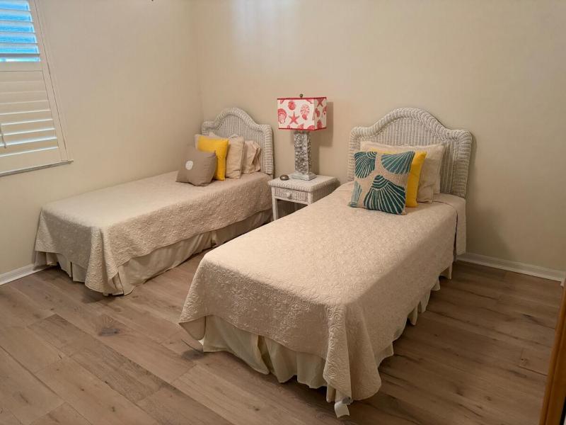 Sunset Haven Condo in Naples - image 26