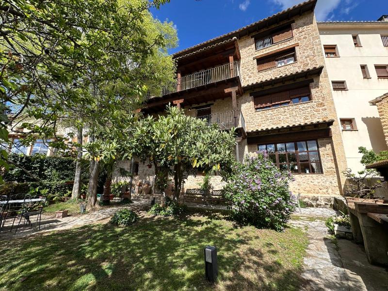 Apartment with Terrace image 3