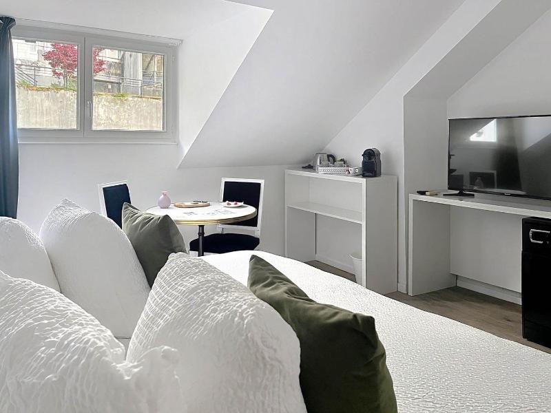 King Room with Free Spa access  image 2