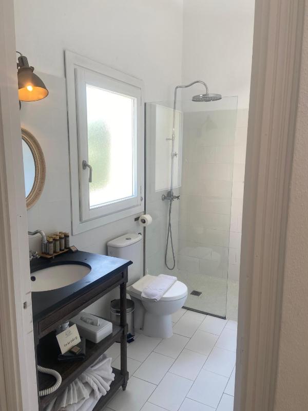 Double Room with Terrace and Spa Access image 3