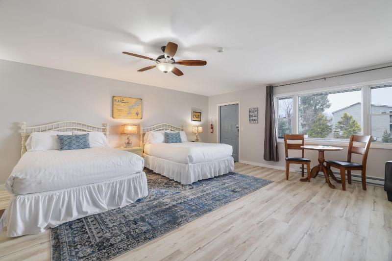 Standard Double Room image 1
