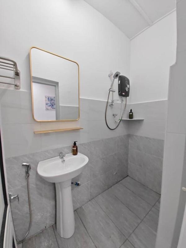 Favourite Homestay Melaka (8Pax4BR4Washroom) - image 8