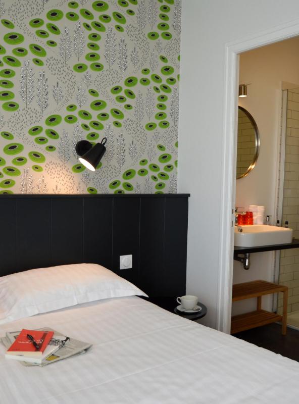Superior Double Room with Sea View image 4