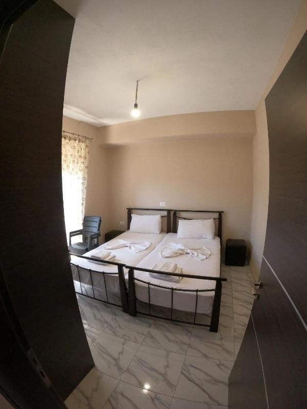 Apartments Polonia Saranda - image 15