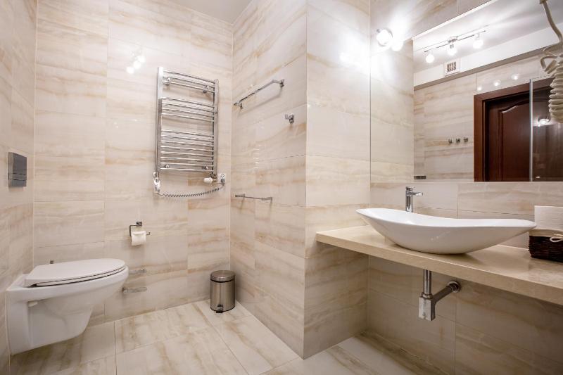 Double or Twin Room with Promenade View image 2