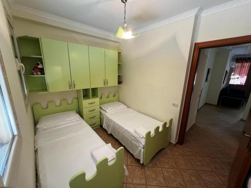 Edi Apartments - image 13