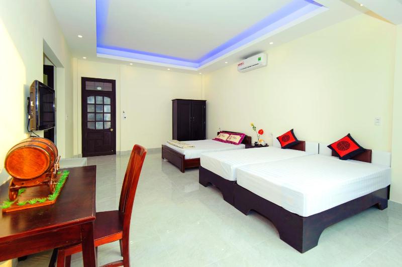 Royal Homestay - image 4