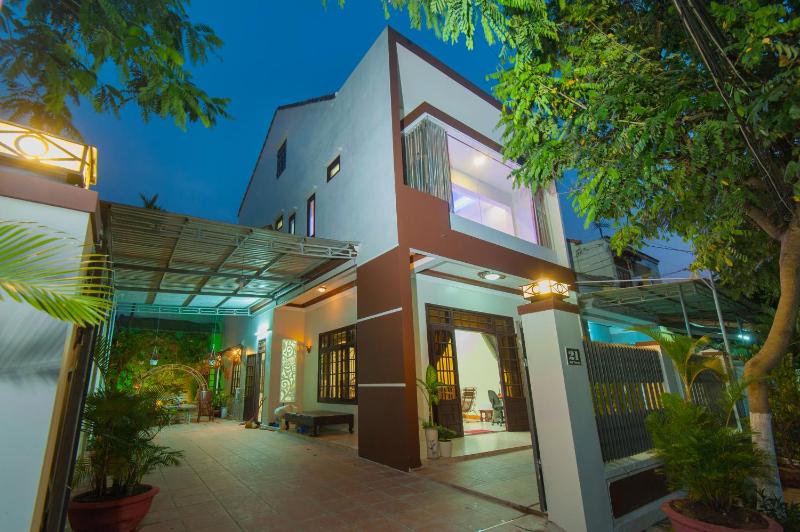 Royal Homestay - image 1