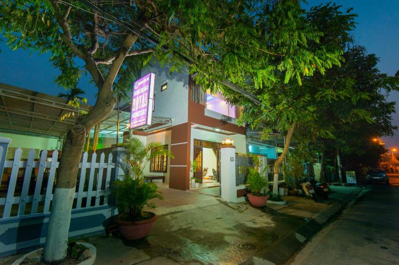 Royal Homestay - image 11