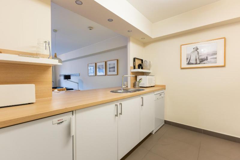 New Yorker House 41 - image 9