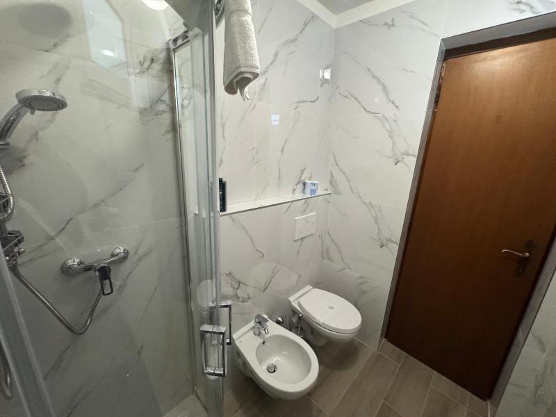 Superior Double Room image 2