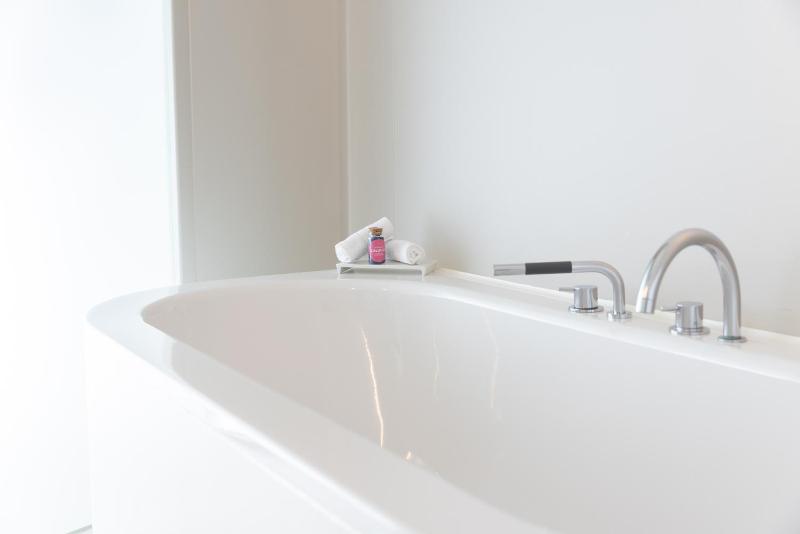 Design Double Room image 3