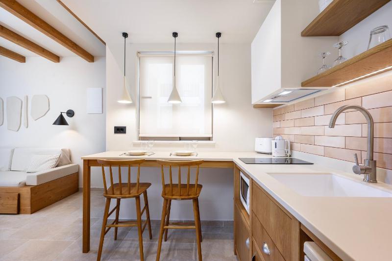 Aegean Houses - image 32