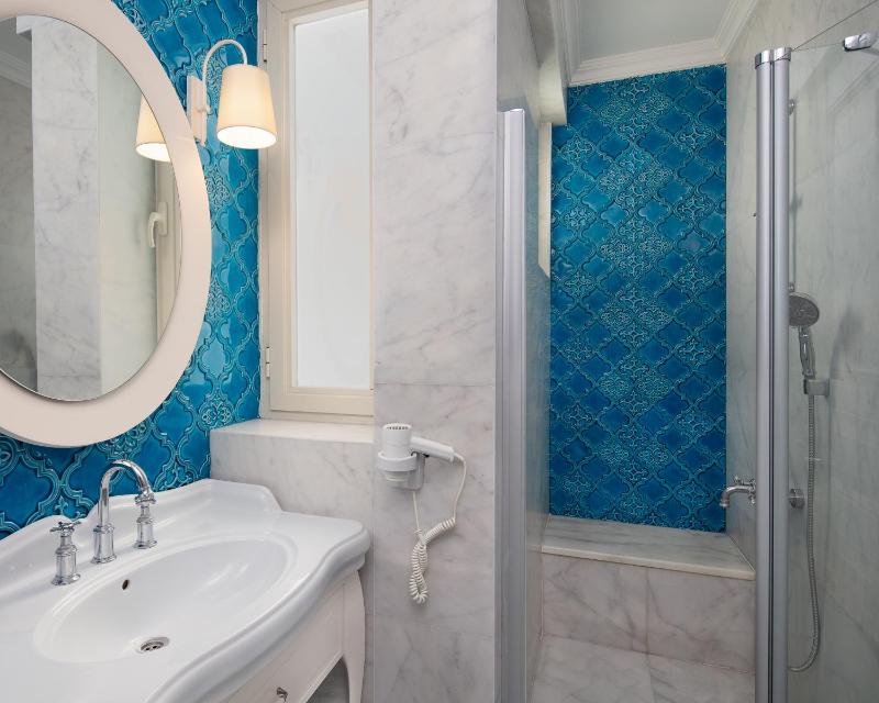 Family Connecting Room image 2