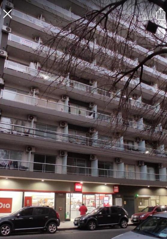 Hermoso-Corazón de la Ciudad-Caballito - image 11