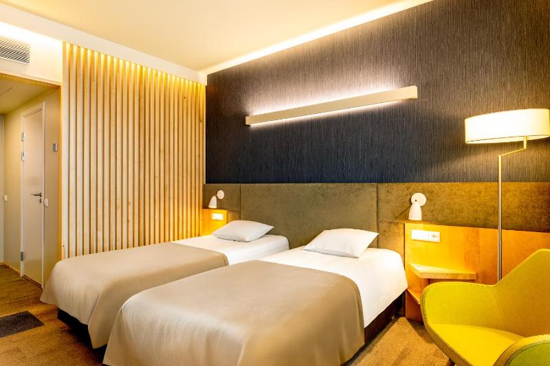 Superior Double or Twin Room image 3