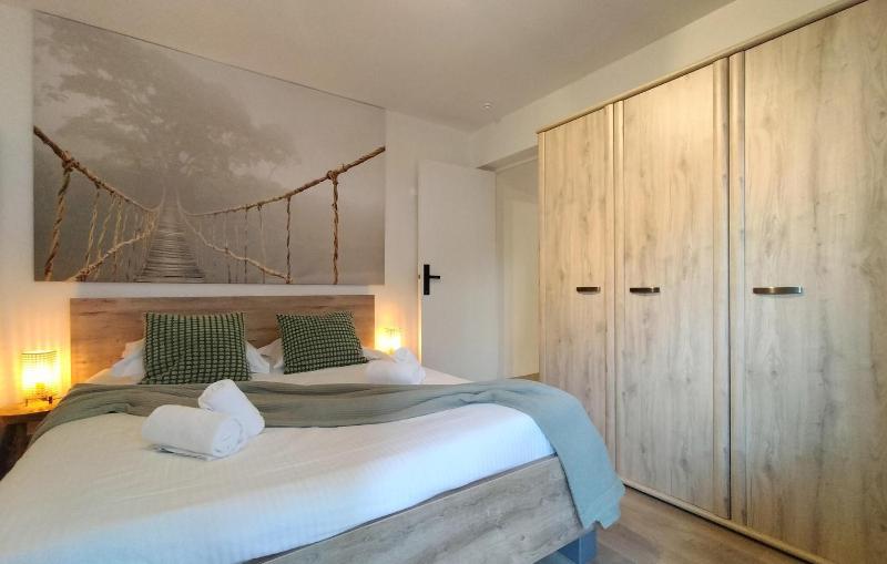 Cozy Apartment In Oostende - image 5
