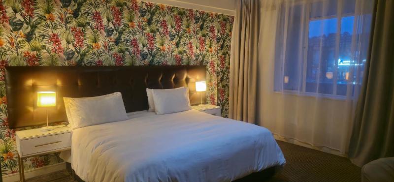Ascot Hotel - image 4
