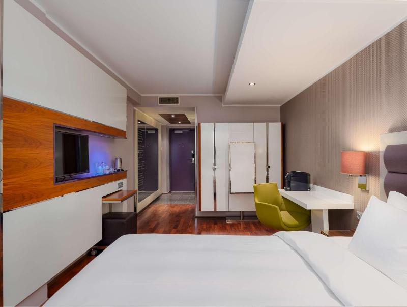 Superior Room image 4