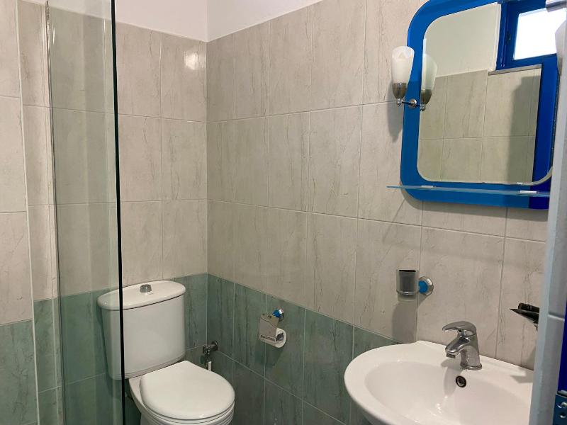 Double Room with Patio image 2